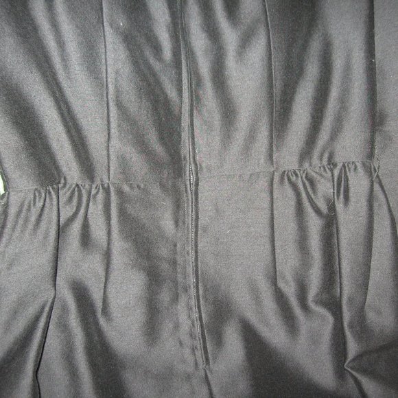 Holidays coming! VINTAGE Tuxedo Dress Size 6 - Picture 9 of 11